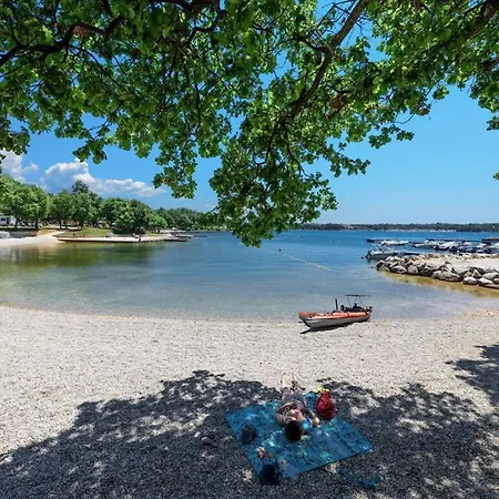 Diana Pore Villa *